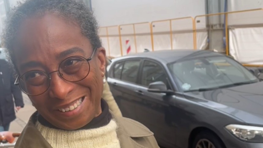 Bal­le­ri­na-​pro­du­cent siger undskyld