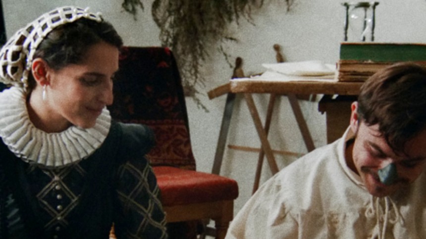 Politik er overfladisk – vi vil røre folk