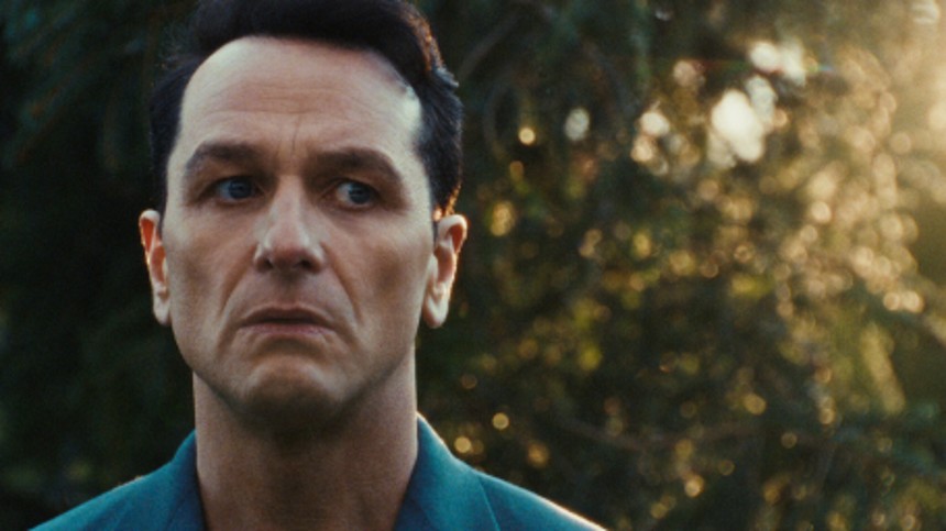 Ekkos anmeldelse bidrager til fordomme