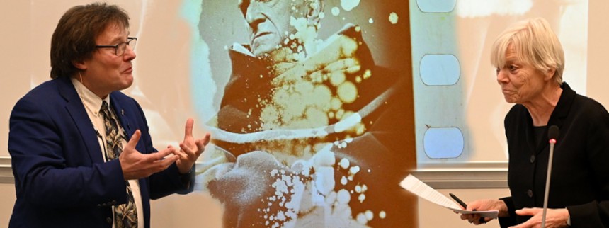 Forsker tildelt doktorgrad for Drey­er-​af­hand­ling