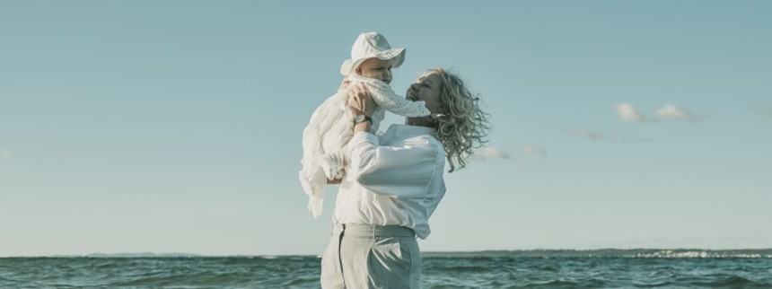 Ekko Short&shy;list-​in&shy;struk&shy;tør på tjekkisk festival