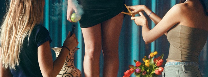 Tidens bedste ung­doms­portræt­tør går til filmen