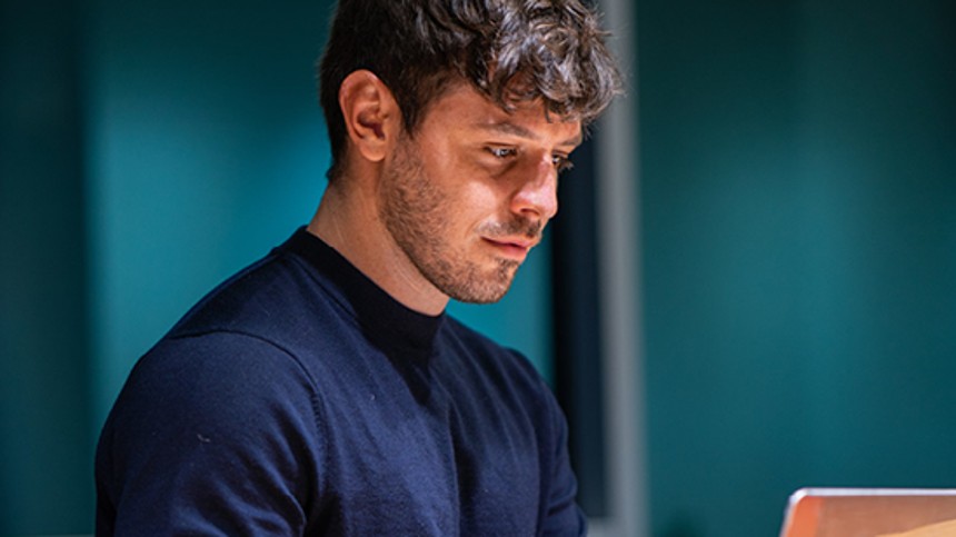 Så nemt stifter du en­kelt­mands­virk­som­hed