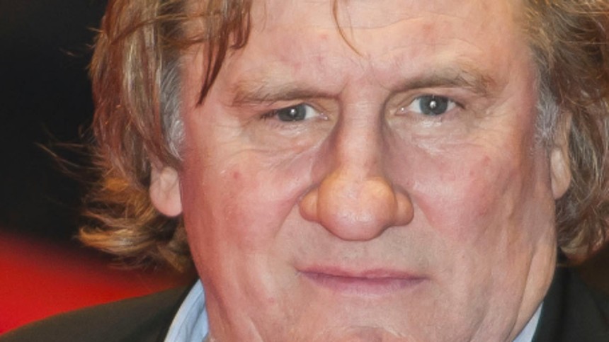 Gérard Depardieu afhøres om over­grebs­ankla­ger
