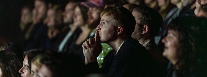 Hold dig opdateret om årets prisfest fra sofaen