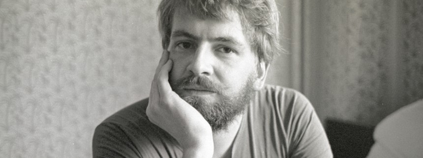 Dokumentaristen Nils Vest er død