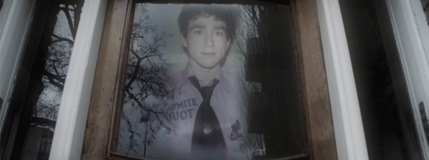 Væbnet med ord & vinger