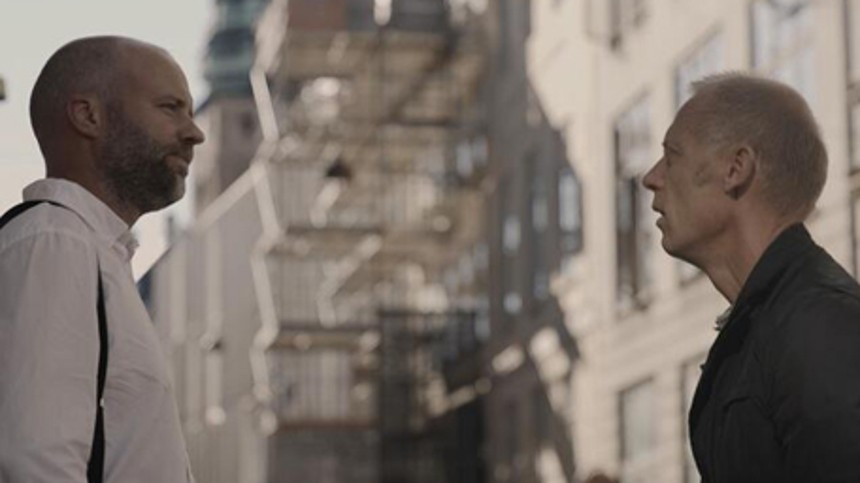 Operation X: Skeletterne i pengeskabet