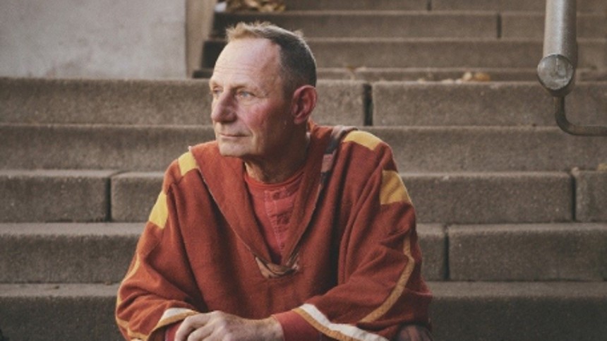 Nissen flytter altid med