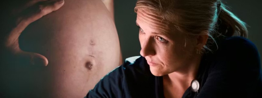 Jordemoder mellem liv og død